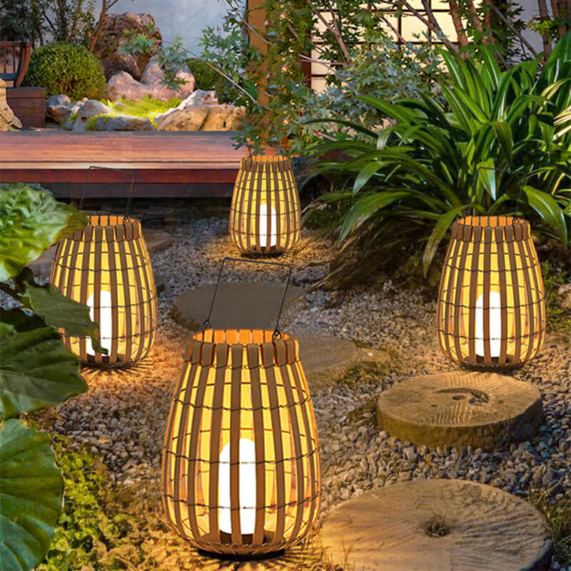 Belvo Outdoor Solar Lamp - Image 4