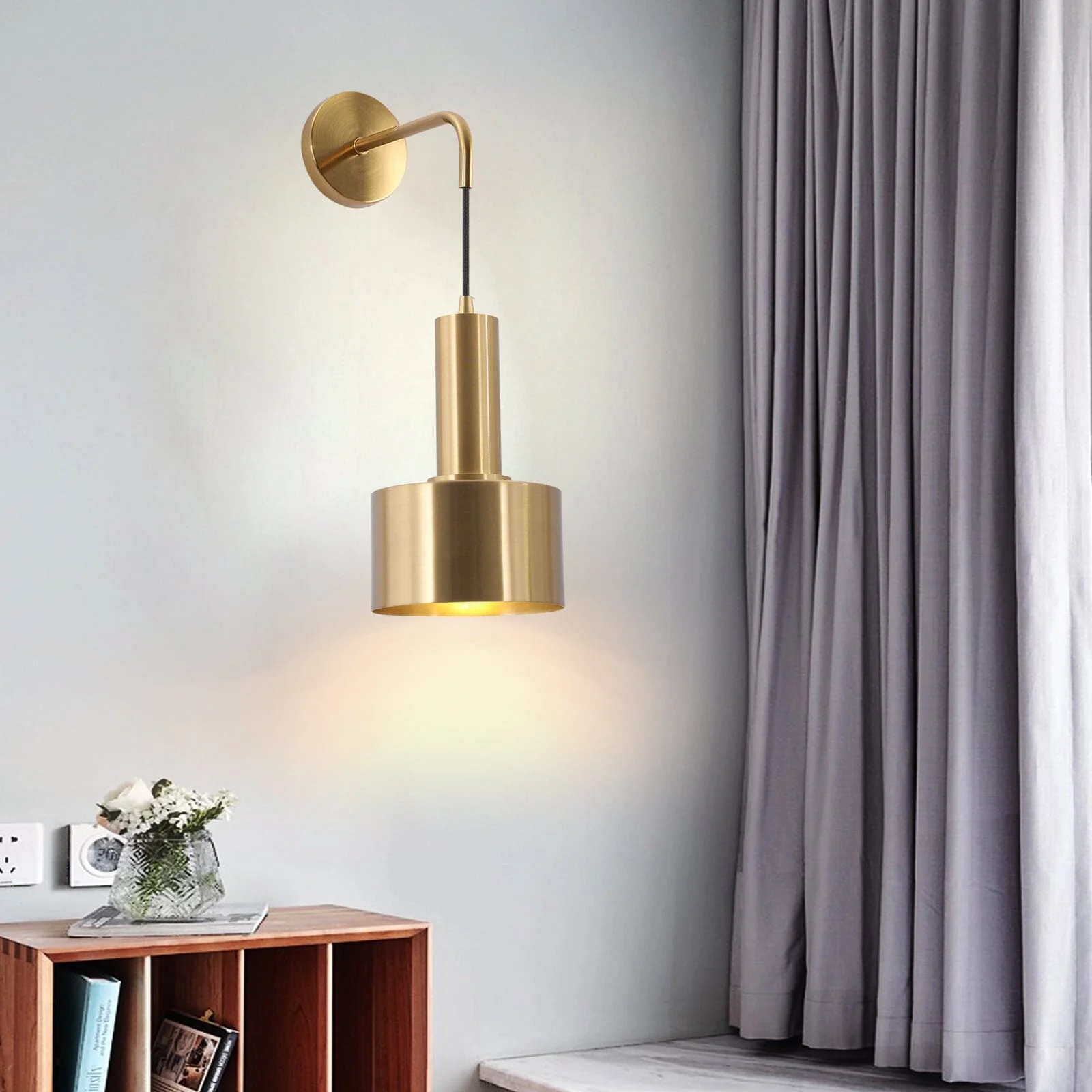 Alma Gold Wall Lamp - Image 6