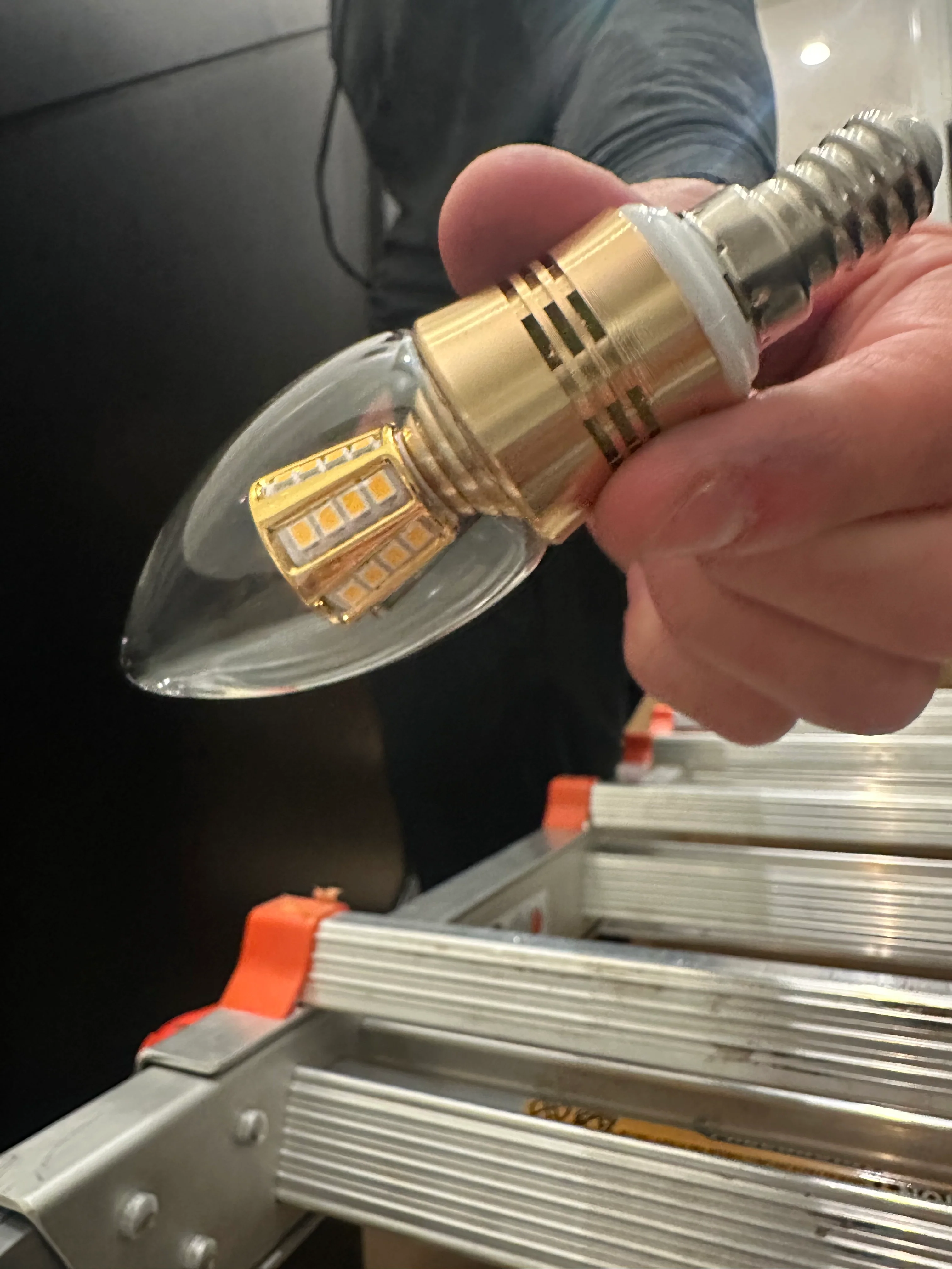 2 x E14 Dimmable Bulb 3000k - Image 2
