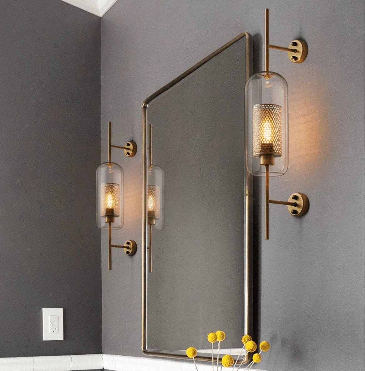 Elouise Glass Lamp - Image 12