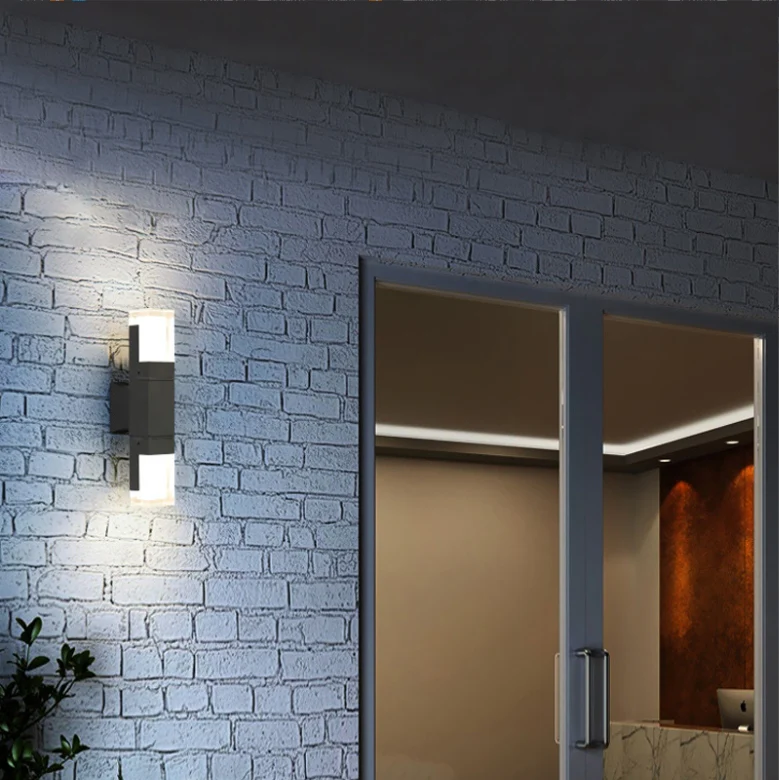 Florence Wall Light - Image 9