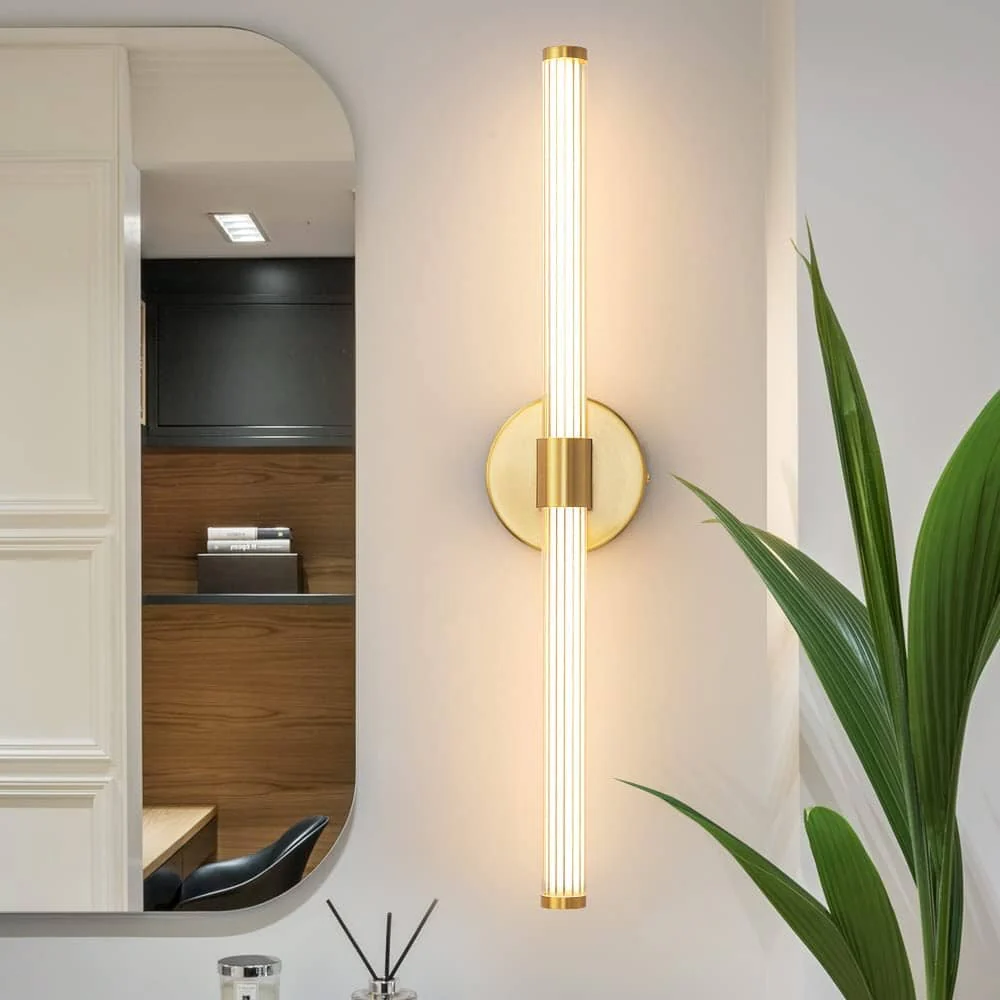 Nikki Wall Lamp - Image 7