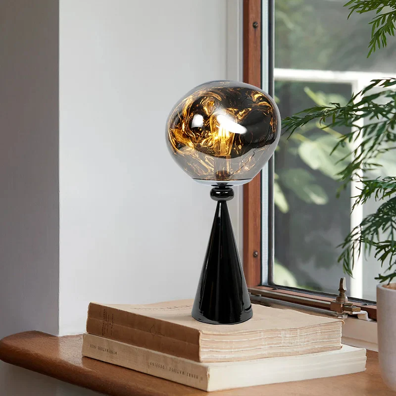 Lava Acrylic Table Lamp - Image 2