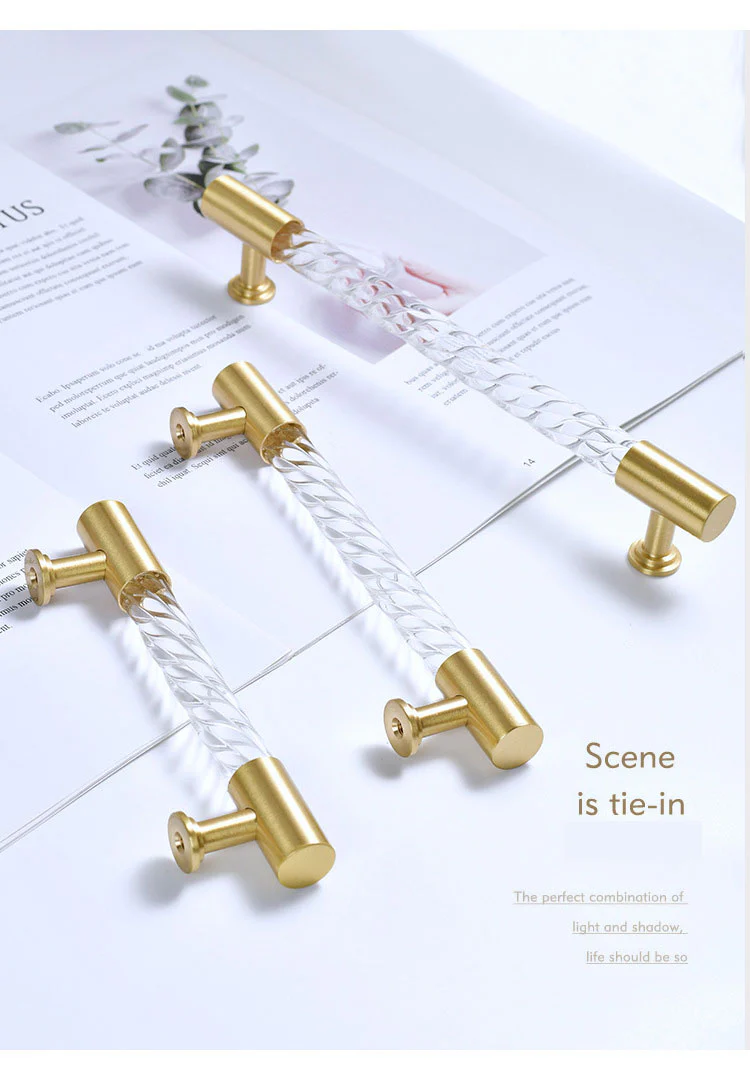 Lumiq Acrylic Crystal Cabinet Handle - Image 16