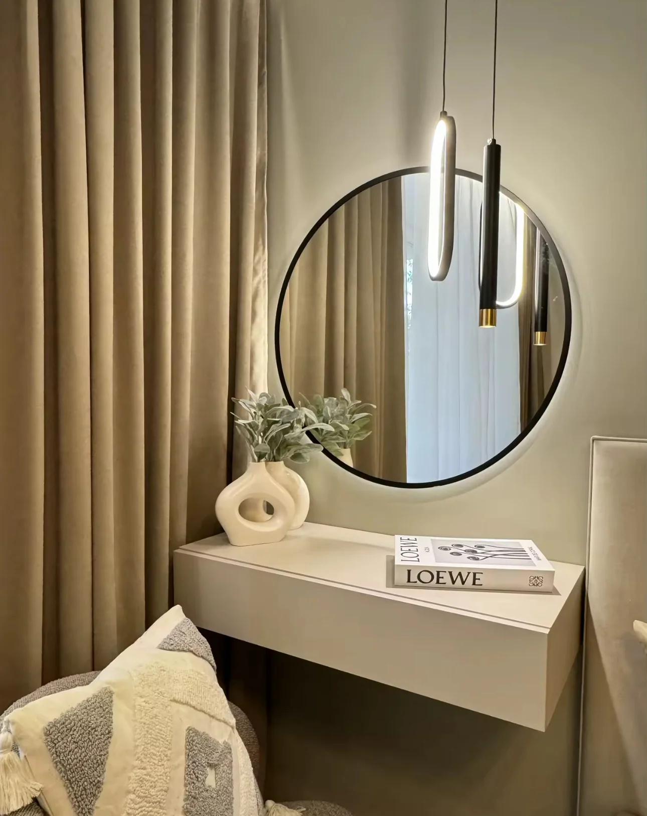 Lustre Minimalist Pendant - Image 7