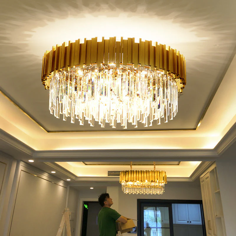 Queen Elizabeth Chandelier - Image 25