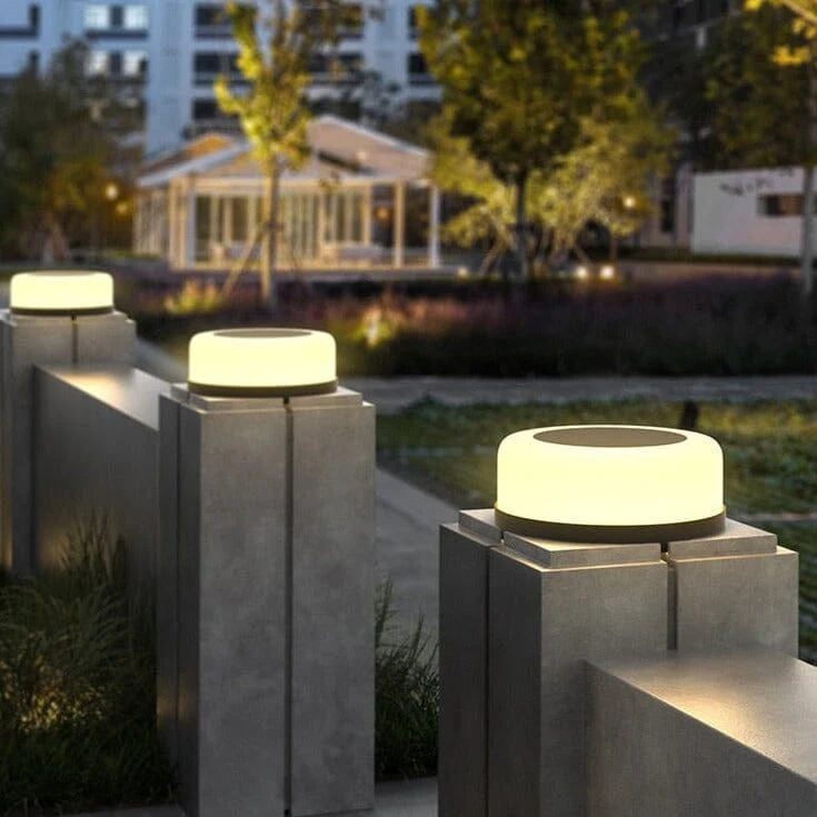 NYRA Column Lamps - Image 3