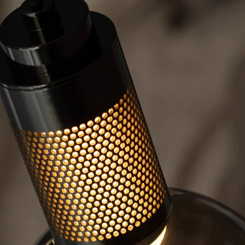 RAFFA Glass Pendant Light - Image 9