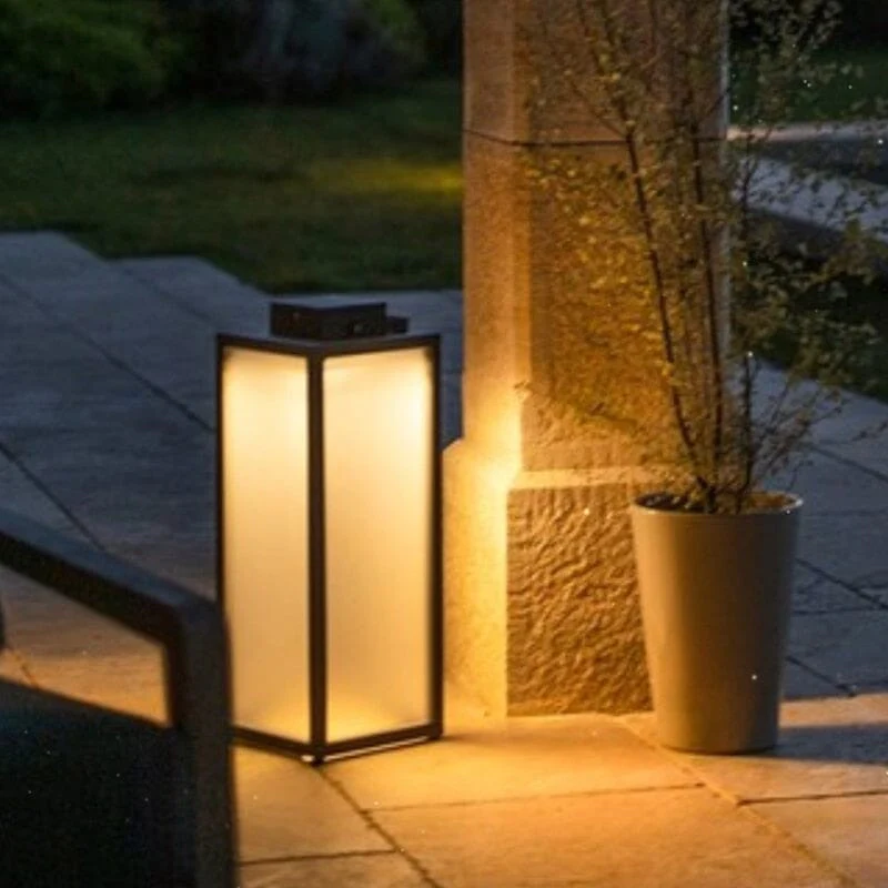 Levi Solar Lawn Lights - Image 7