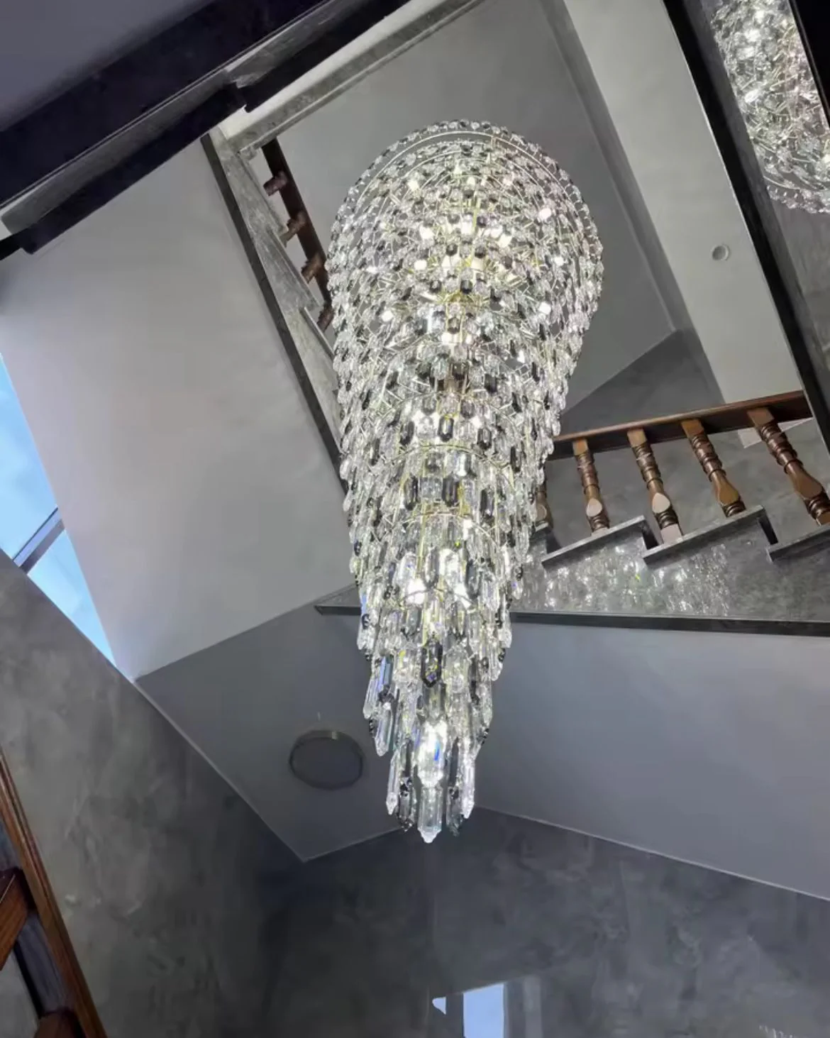 Shyra Staircase Crystal Chandelier - Image 15