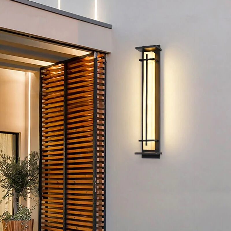 Hayami Outdoor Lamp - Image 2