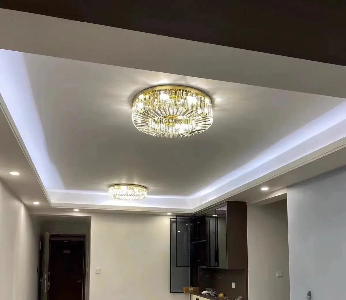 The Royal Ring Chandelier - Image 30