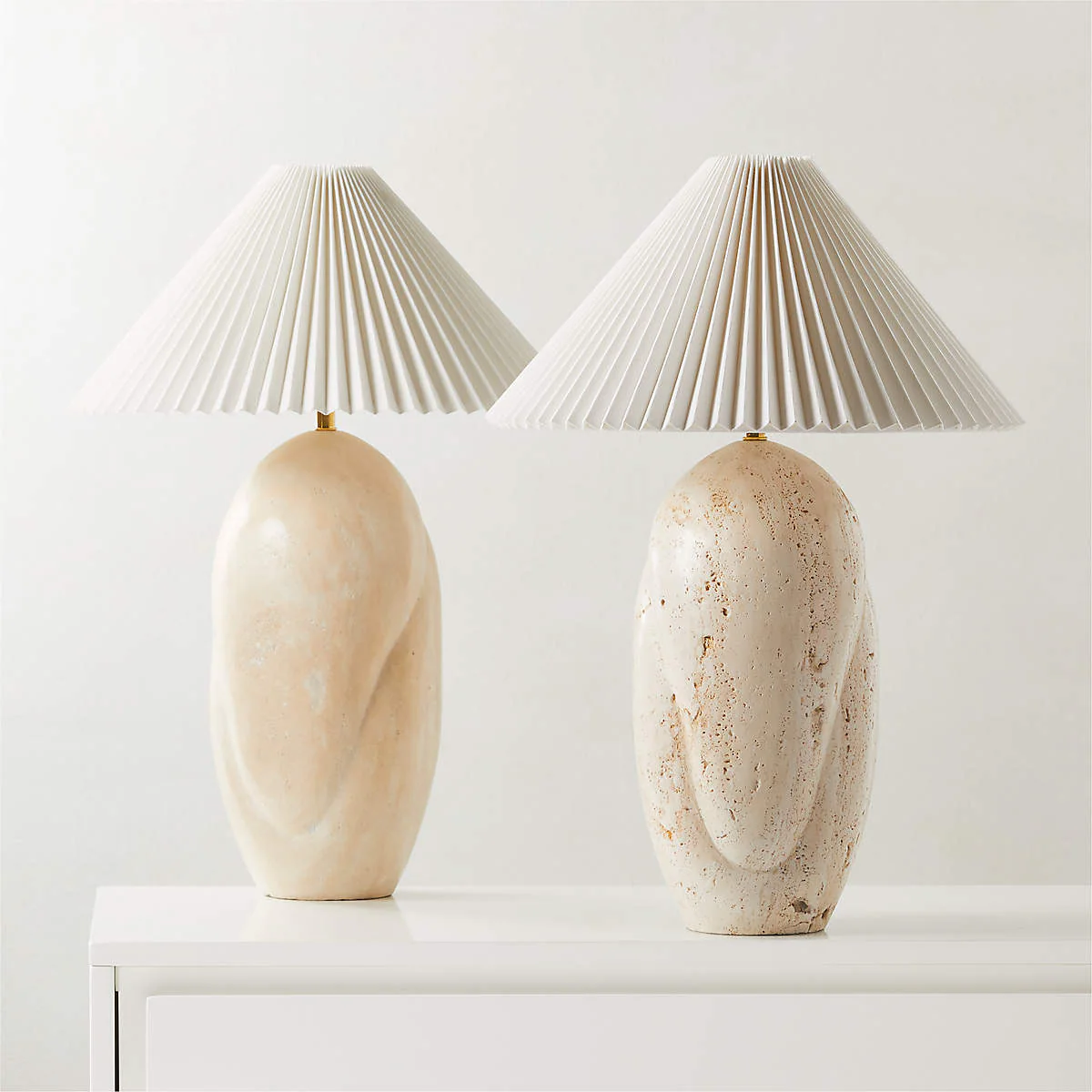 Vintage Ceramic Lamp - Image 4
