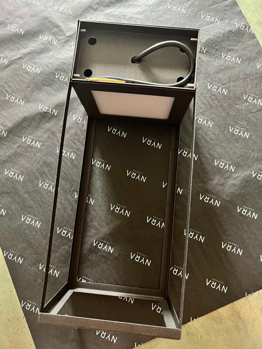 Olivia outdoor wall lamp - Image 10